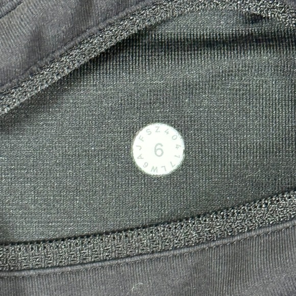 Lululemon Women's Run Inspire Crop II‎ Leggings Black Size 6 Zip Ankle Gym - Picture 4 of 10